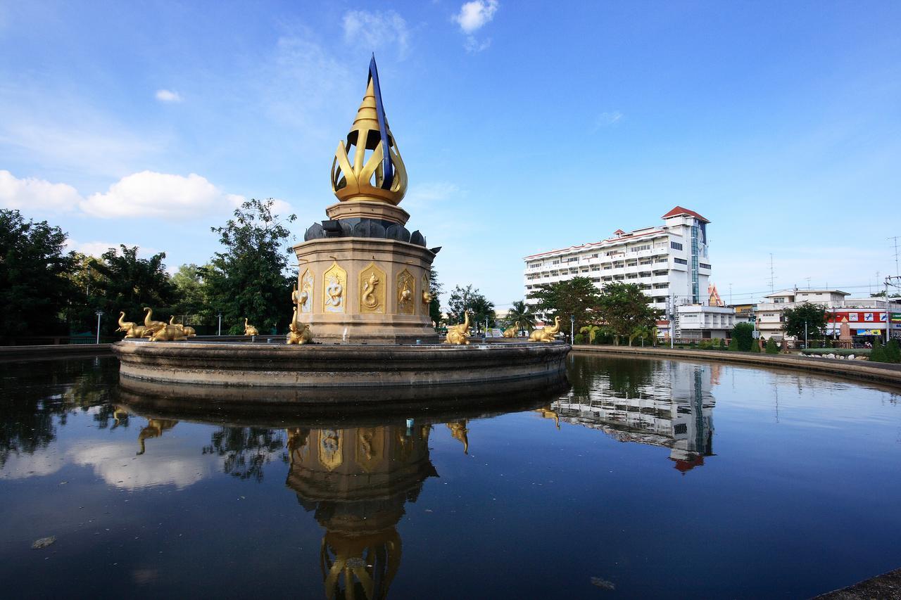 Chakungrao Riverview Hotel Kamphaeng Phet Exteriér fotografie